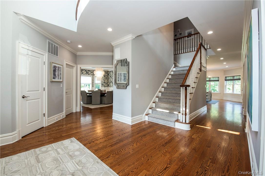 5 Trails End Rye, NY 10580 - Photo 4 of 37