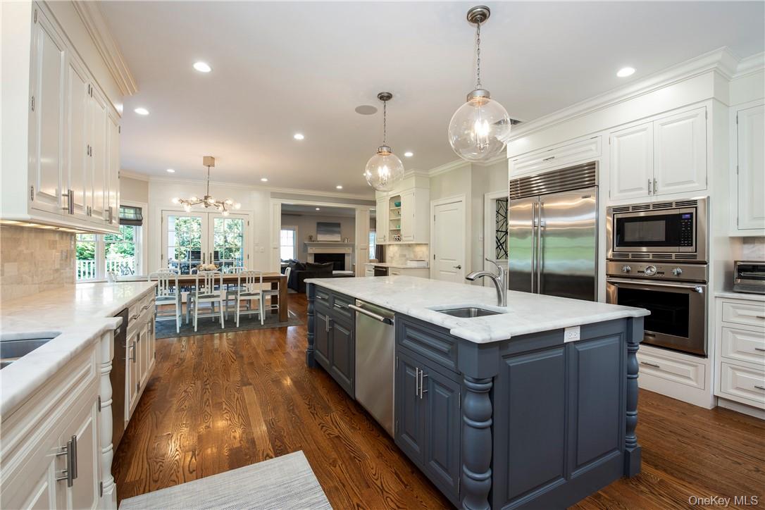 5 Trails End Rye, NY 10580 - Photo 10 of 37