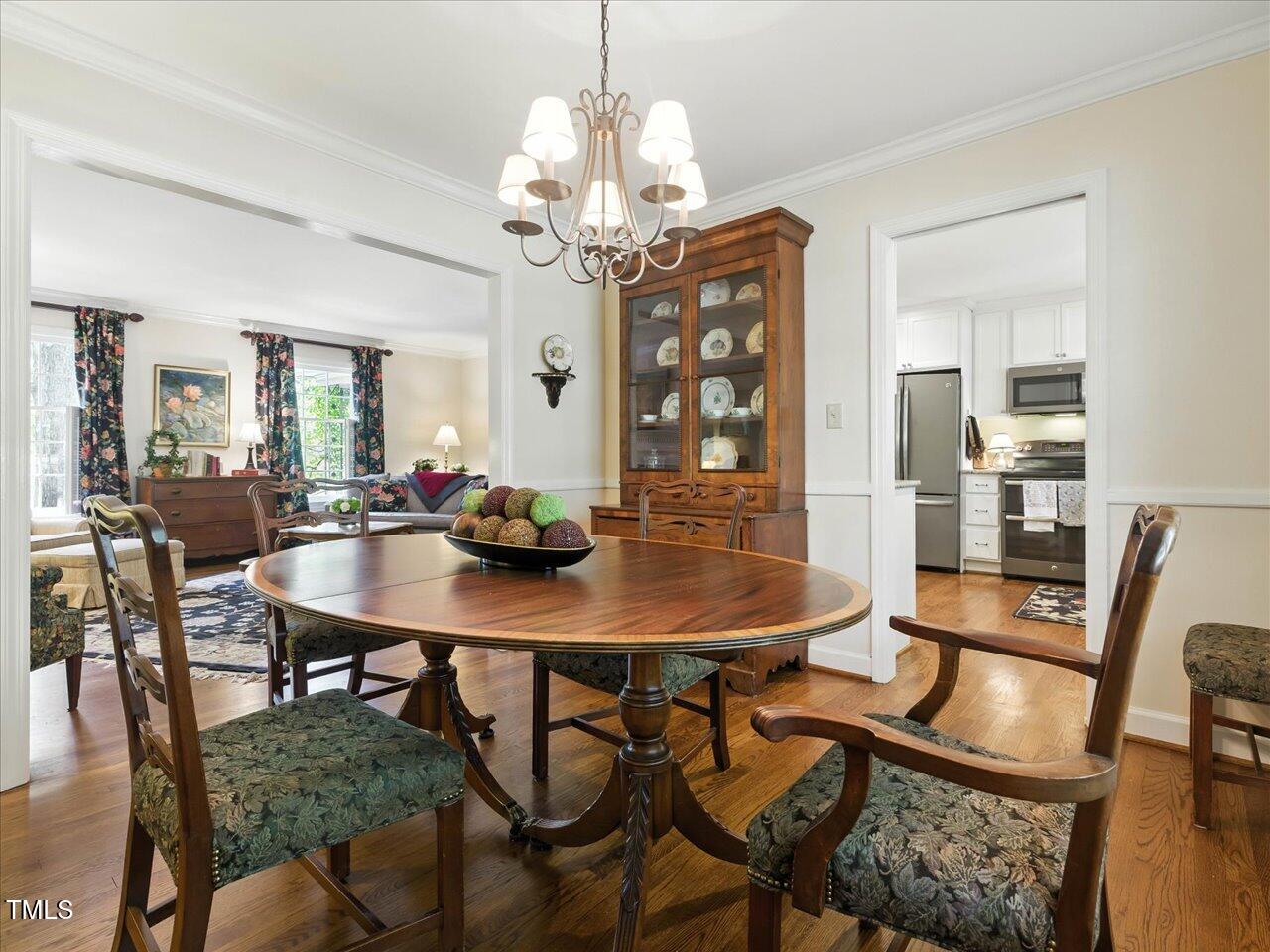 4204 Union Street Raleigh, NC 27609 - Photo 16 of 56 19-Dining Room