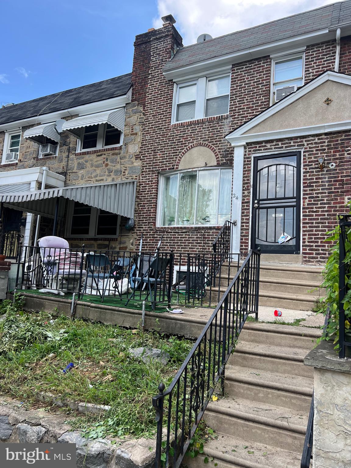241 Margate Road Upper Darby, PA 19082 - Photo 5 of 6 a front view of a house with garden