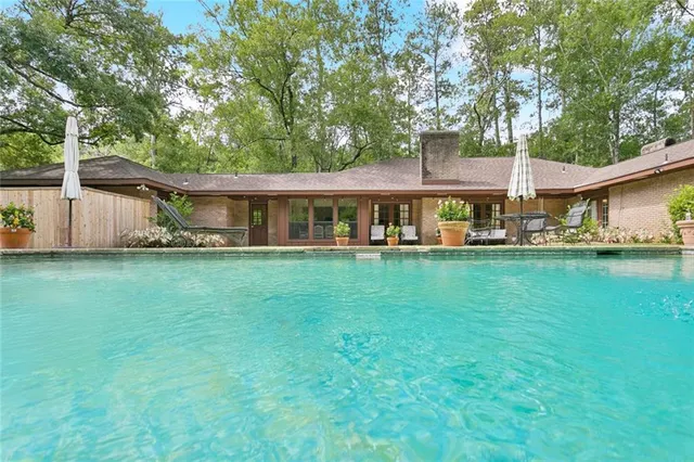 $599,000 | 599 Dove Park Road, Covington, LA 70433