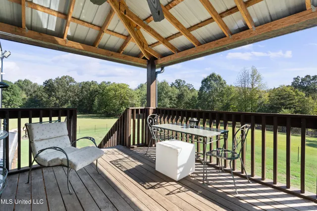 $945,000 | 47 Fulmer Road, Como, MS 38619