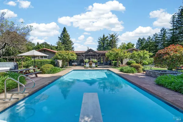 $3,750,000 | 1541 Chablis Road, Healdsburg, CA 95448