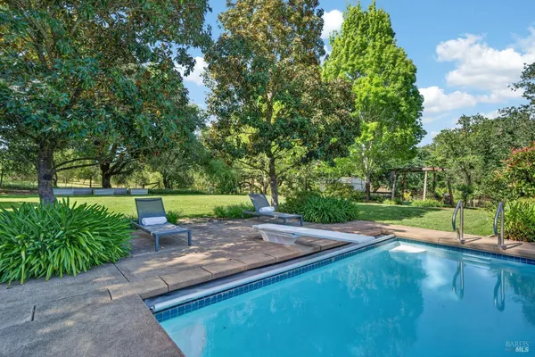 $3,750,000 | 1541 Chablis Road, Healdsburg, CA 95448
