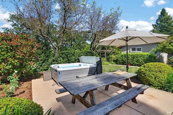 $3,750,000 | 1541 Chablis Road, Healdsburg, CA 95448