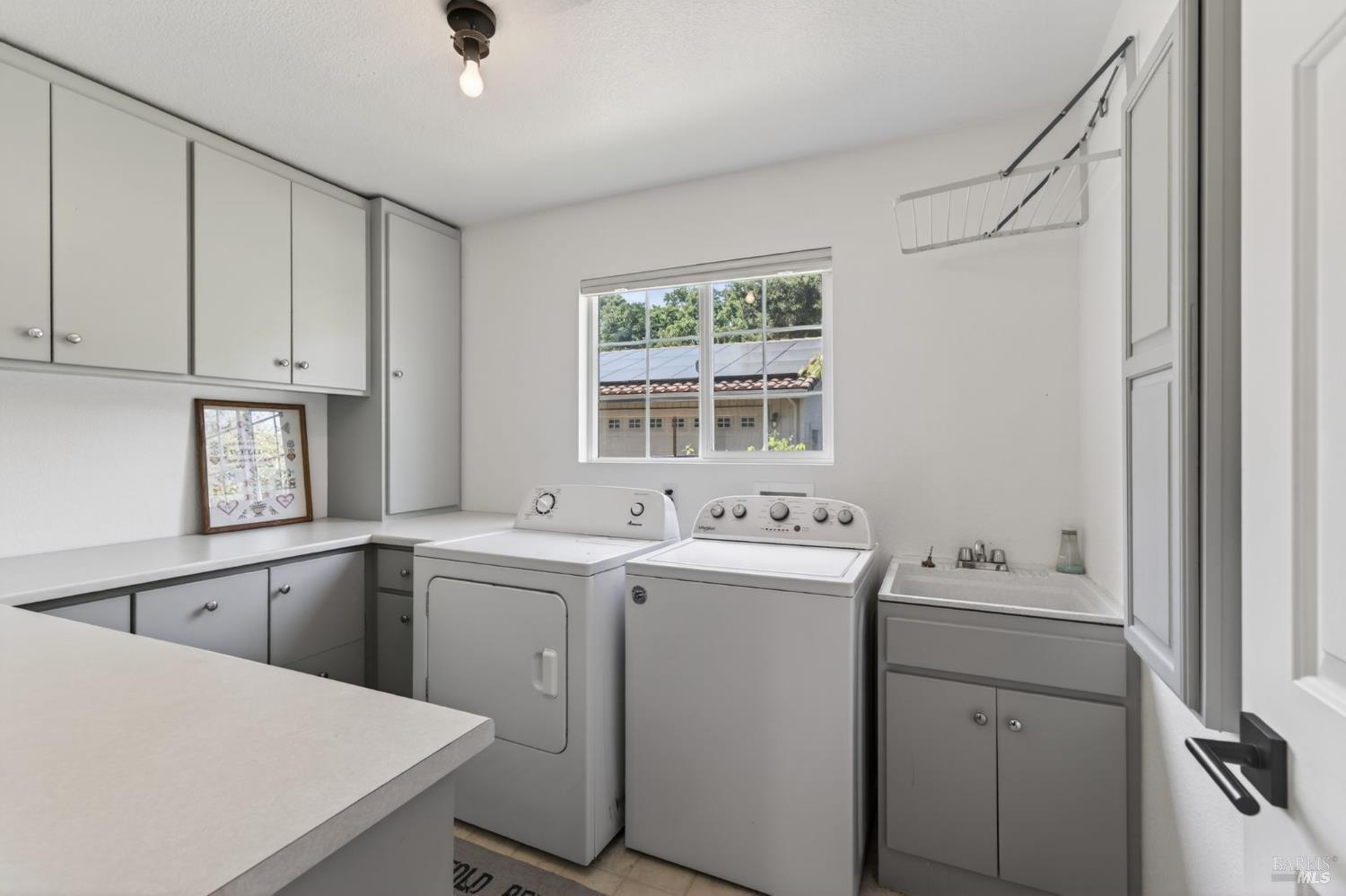 1541 Chablis Road Healdsburg, CA 95448 - Photo 49 of 68