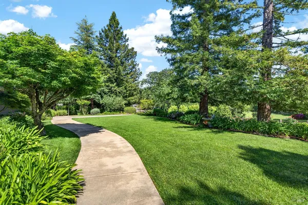 $3,750,000 | 1541 Chablis Road, Healdsburg, CA 95448