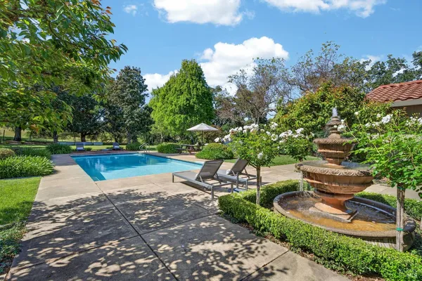 $3,750,000 | 1541 Chablis Road, Healdsburg, CA 95448
