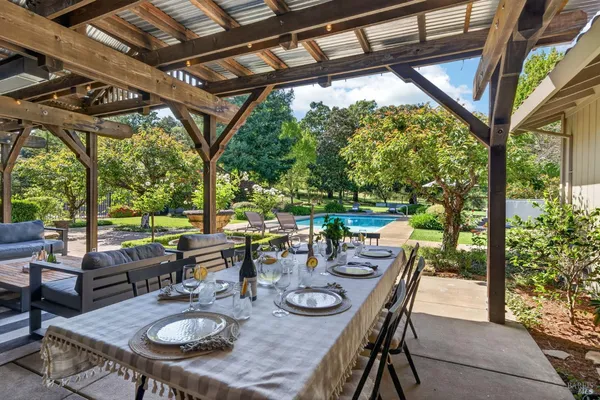 $3,750,000 | 1541 Chablis Road, Healdsburg, CA 95448