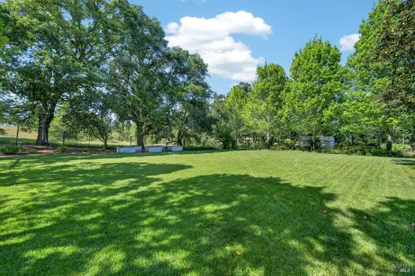 $3,750,000 | 1541 Chablis Road, Healdsburg, CA 95448