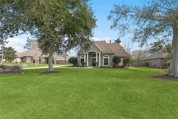$489,900 | 225 Gum Bayou Lane, Slidell, LA 70461