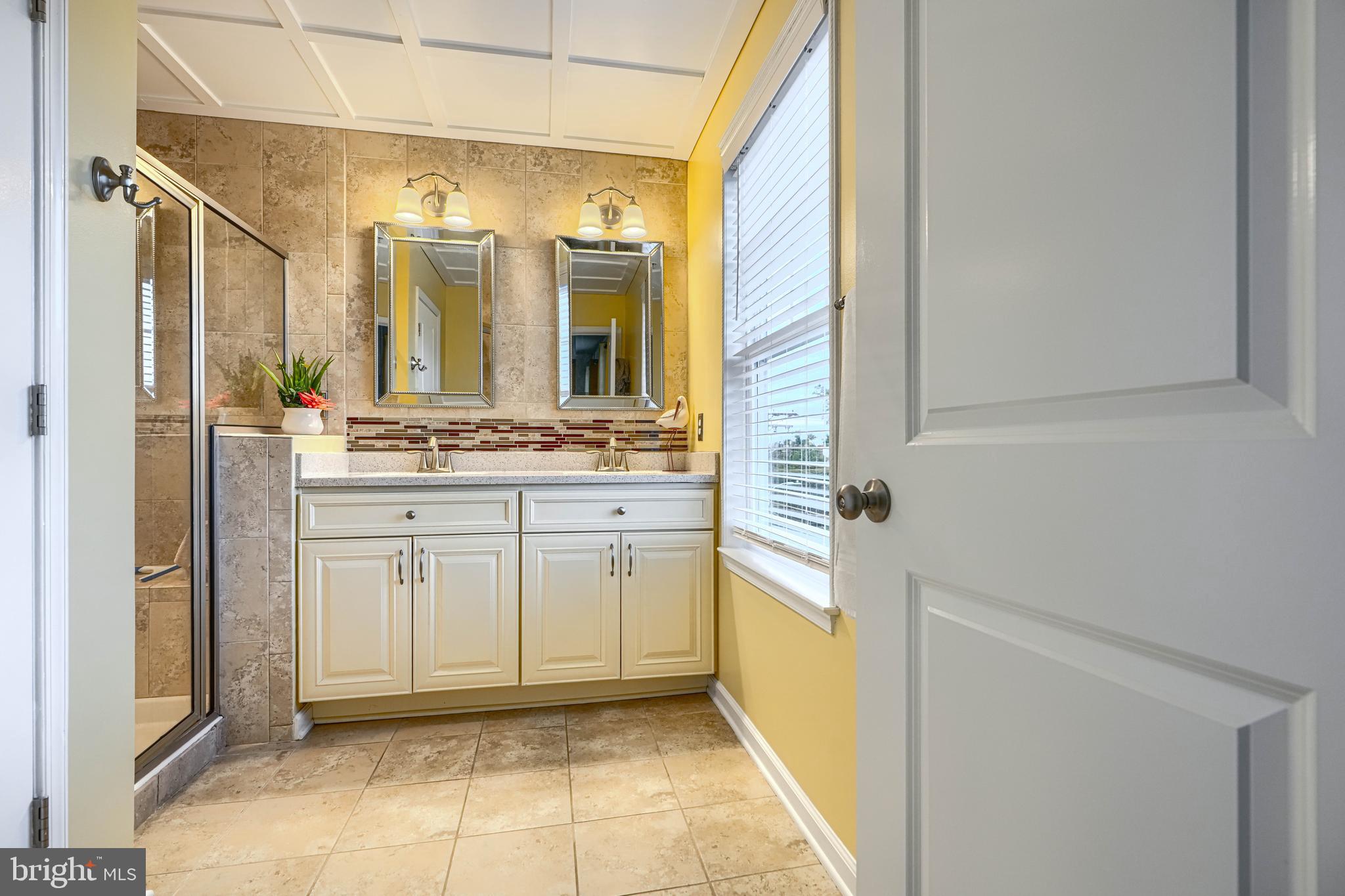 8502 Lynch Road Dundalk, MD 21222 - Photo 21 of 53 Primary Bathroom