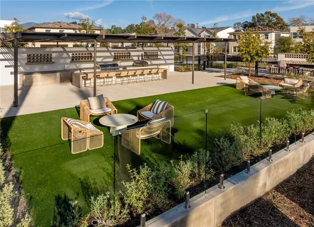 $2,799,000 | 101 Red Oak, Lake Forest, CA 92630