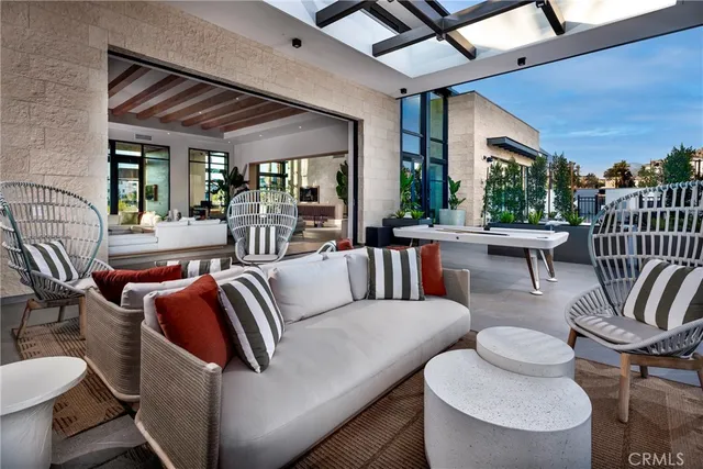 $2,799,000 | 101 Red Oak, Lake Forest, CA 92630