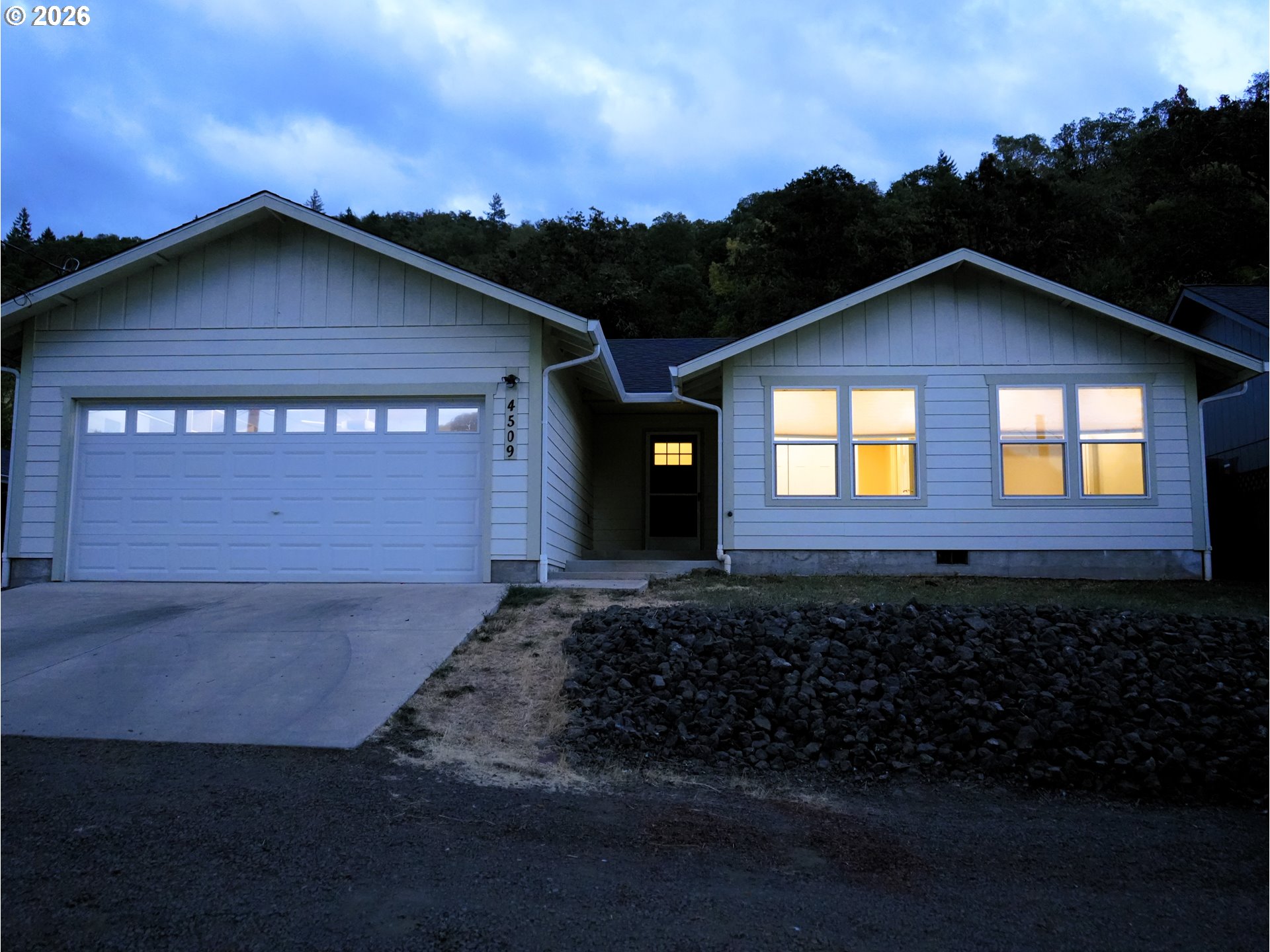 4509 Northeast Ridenour Street Winchester, OR 97495 - Photo 44 of 44 Gallery Image 44