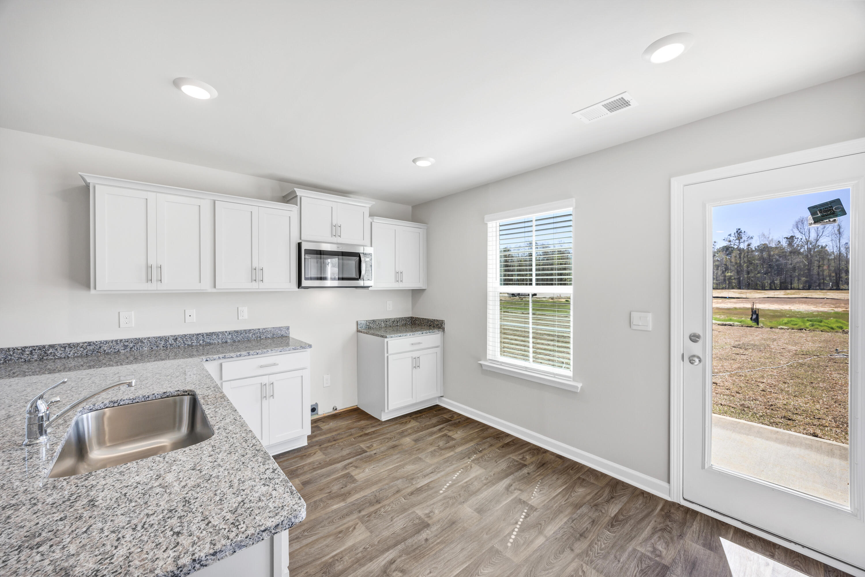 155 Hale Road Orangeburg, SC 29115 - Photo 6 of 31 150 Sprocket-121