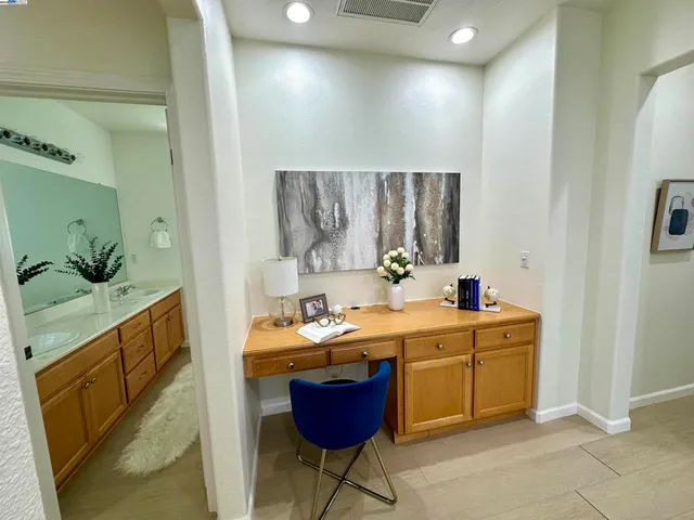 $1,099,000 | 372-372 South Caballo Street, Mountain House, CA 95391