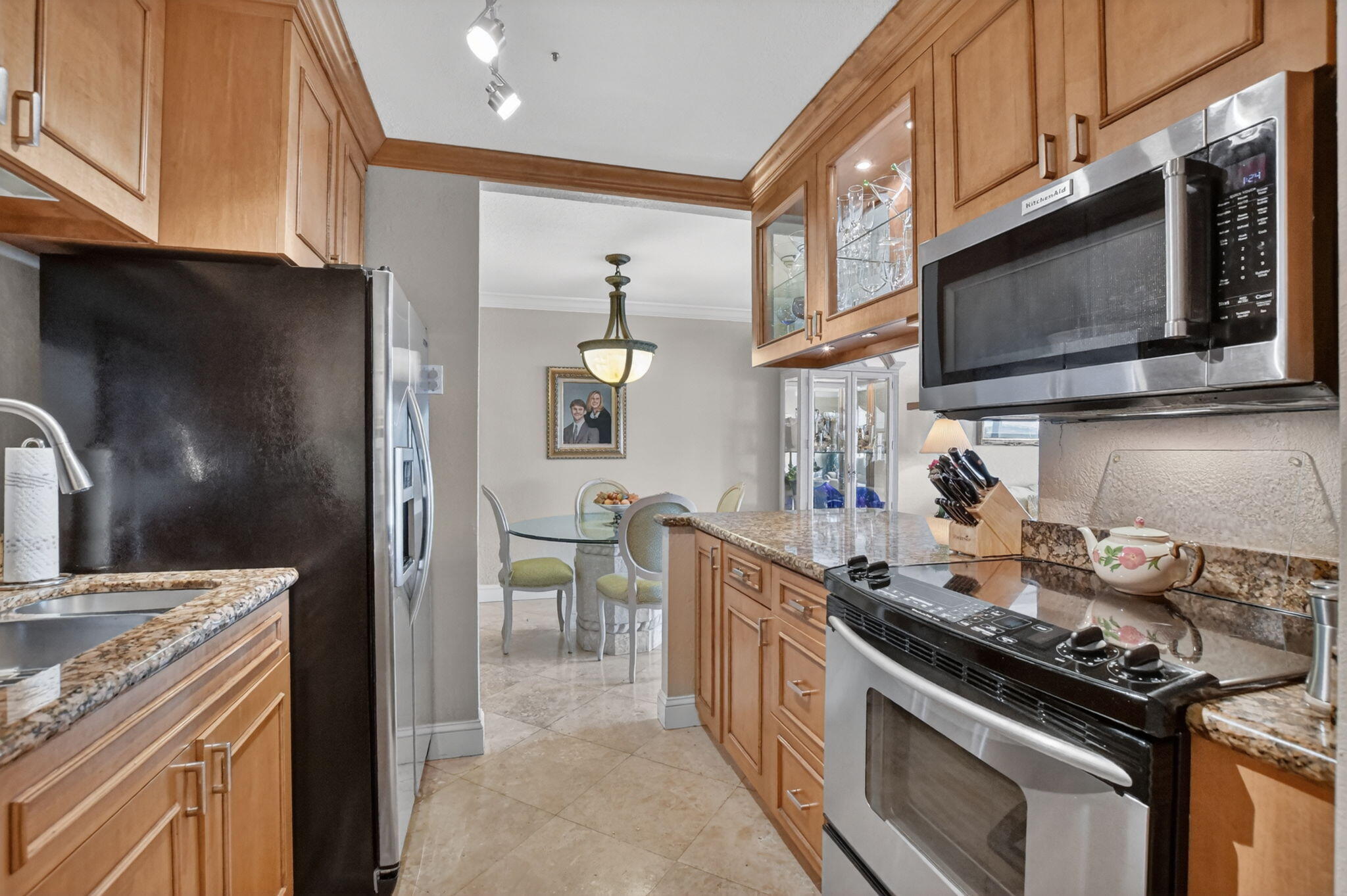 2121 North Ocean Boulevard, Unit 705E Boca Raton, FL 33431 - Photo 6 of 22 Kitchen