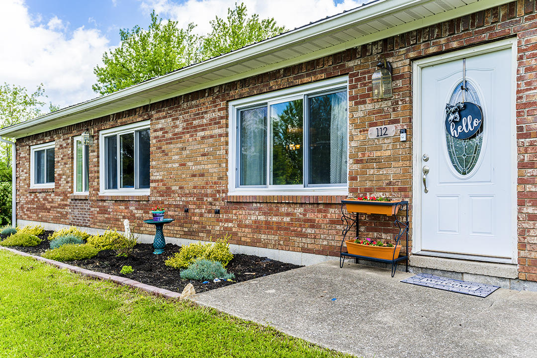 112 Daisey Road Berea, KY 40403 - Photo 3 of 23 112daisey03