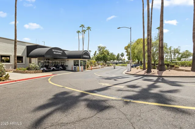 $2,295 | 7920 East Camelback Road, Unit 601, Scottsdale, AZ 85251