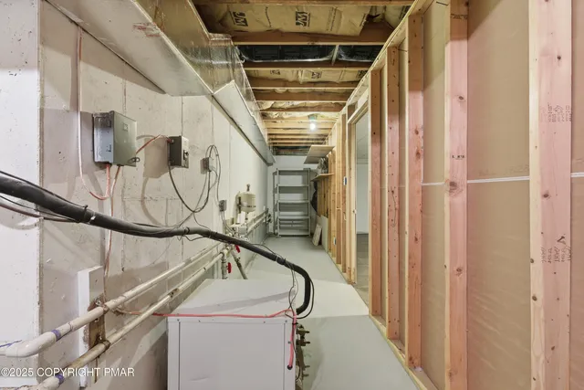 $775,000 | 705 Gregory Court, East Stroudsburg, PA 18301