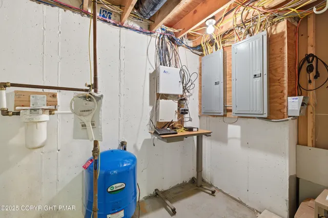 $775,000 | 705 Gregory Court, East Stroudsburg, PA 18301