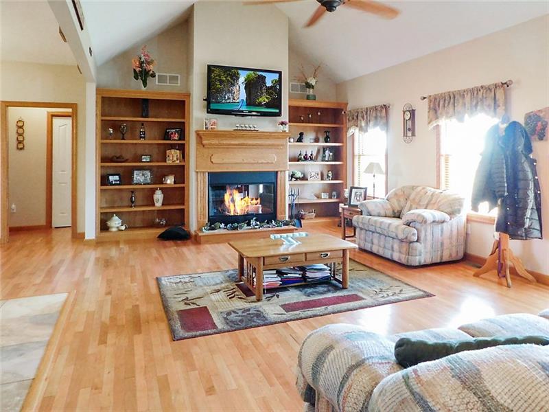 104 Tradewind Road New Castle, PA 16102 - Photo 2 of 20 Gallery Image 2