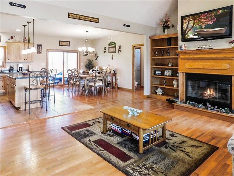 104 Tradewind Road New Castle, PA 16102 - Photo 4 of 20 Gallery Image 4