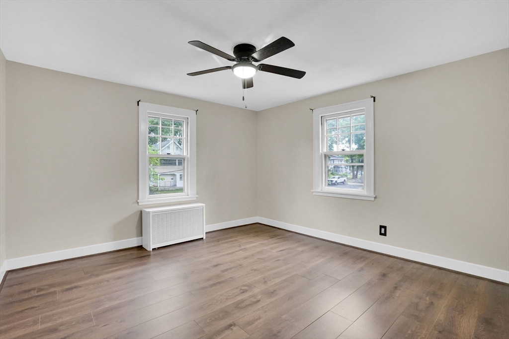 33 Olmsted Drive Springfield, MA 01108 - Photo 16 of 23