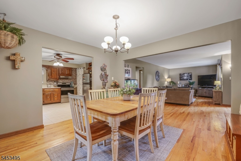 36 Maple Lake Road Butler, NJ 07405 - Photo 4 of 23 Gallery Image 4