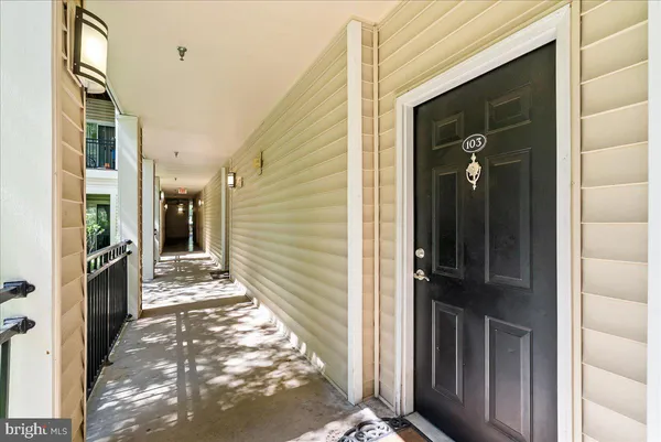 $295,000 | 12913 Centre Park Circle, Unit 103, Herndon, VA 20171