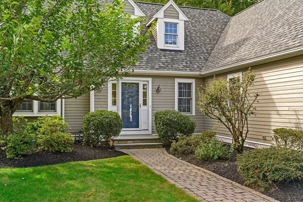 $979,999 | 4 Doctors Hl Drive, Unit 4, Scituate, MA 02066