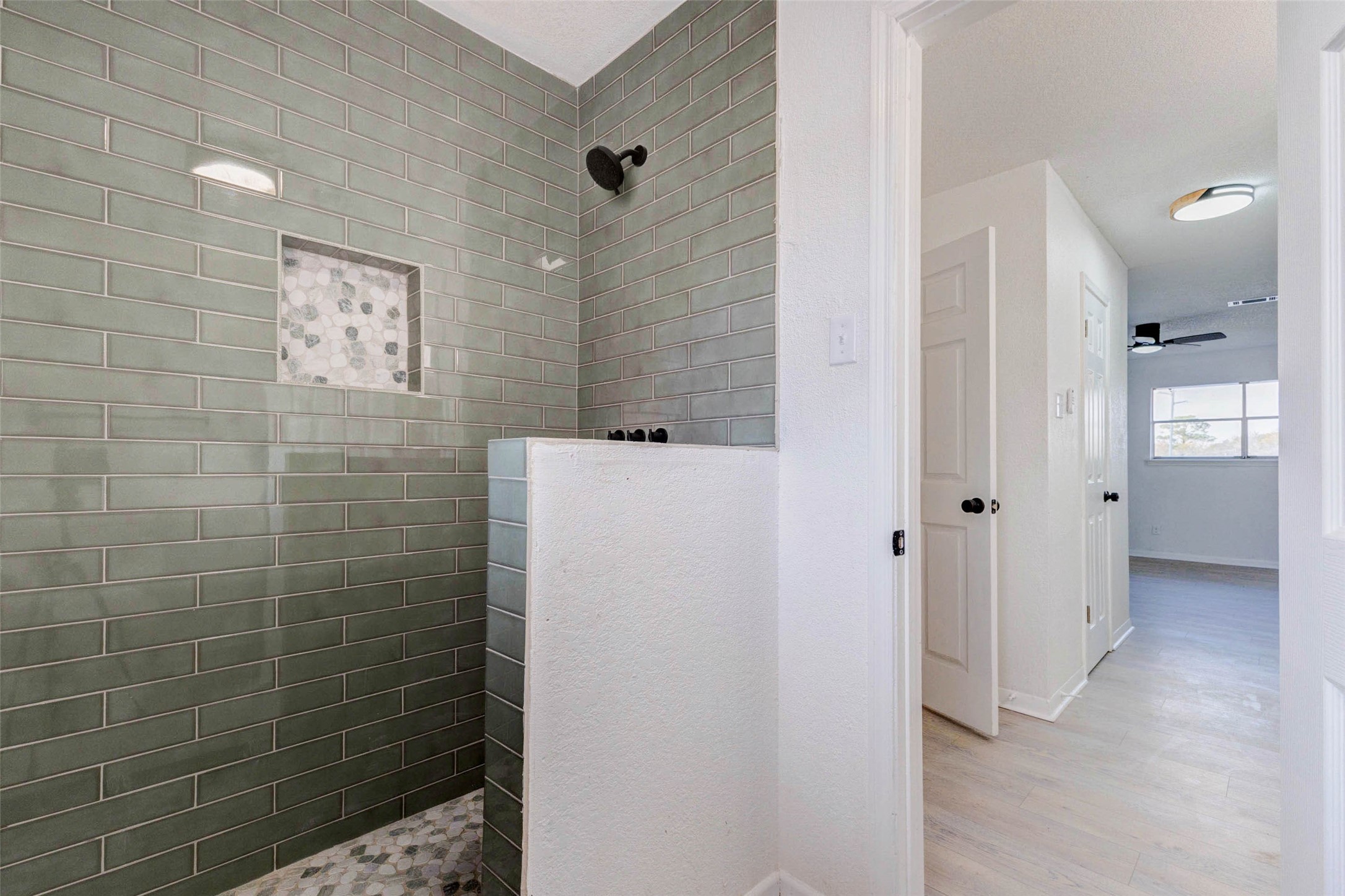 2135 Casa Rio Circle Dickinson, TX 77539 - Photo 15 of 21