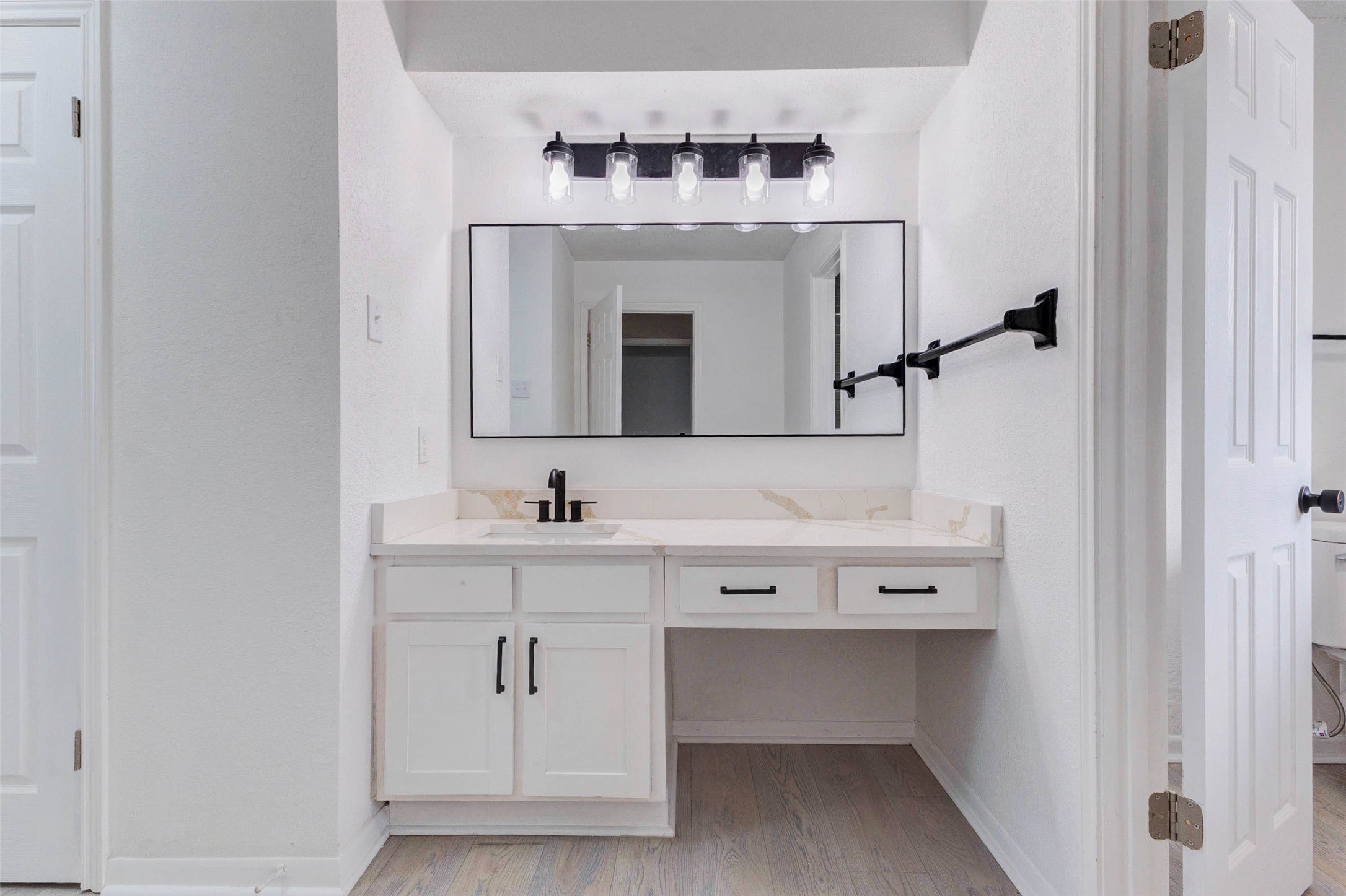 2135 Casa Rio Circle Dickinson, TX 77539 - Photo 16 of 21