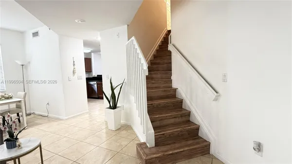 $450,000 | 11605 Northwest 89th Street, Unit 220, Doral, FL 33178