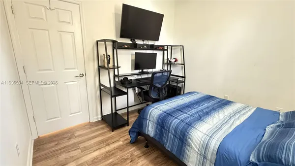 $450,000 | 11605 Northwest 89th Street, Unit 220, Doral, FL 33178