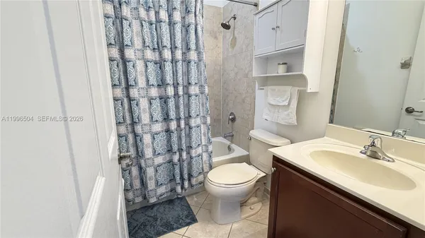 $450,000 | 11605 Northwest 89th Street, Unit 220, Doral, FL 33178