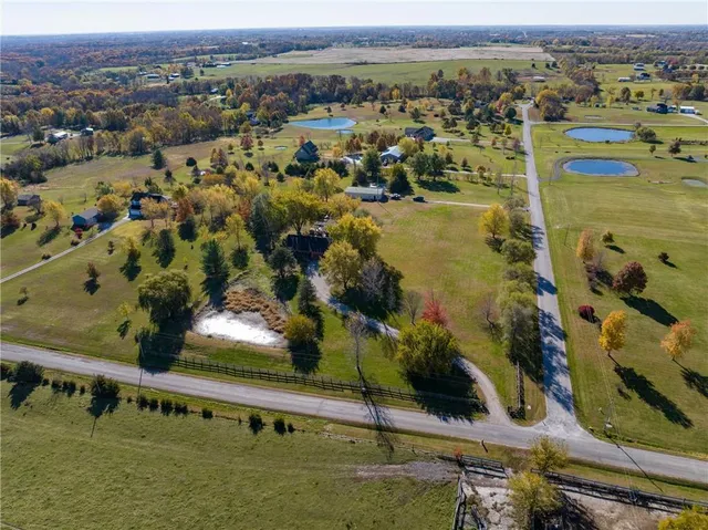 $540,000 | 1250 Northwest 450th Road, Holden, MO 64040