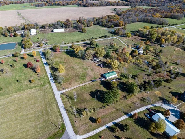 $540,000 | 1250 Northwest 450th Road, Holden, MO 64040