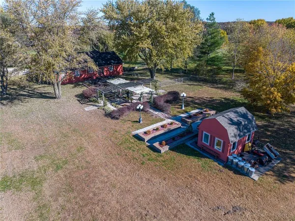 $540,000 | 1250 Northwest 450th Road, Holden, MO 64040
