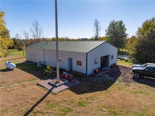 $540,000 | 1250 Northwest 450th Road, Holden, MO 64040