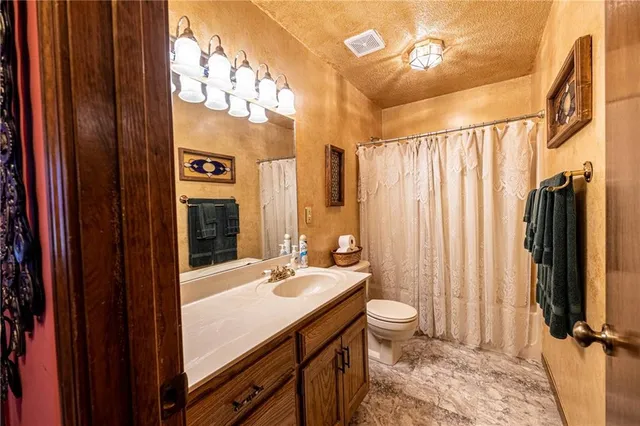 $540,000 | 1250 Northwest 450th Road, Holden, MO 64040