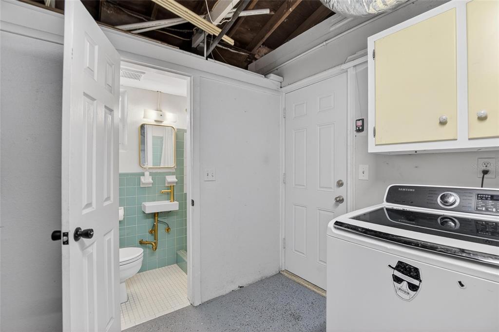 2063 Pine Ridge Drive Clearwater, FL 33763 - Photo 32 of 50