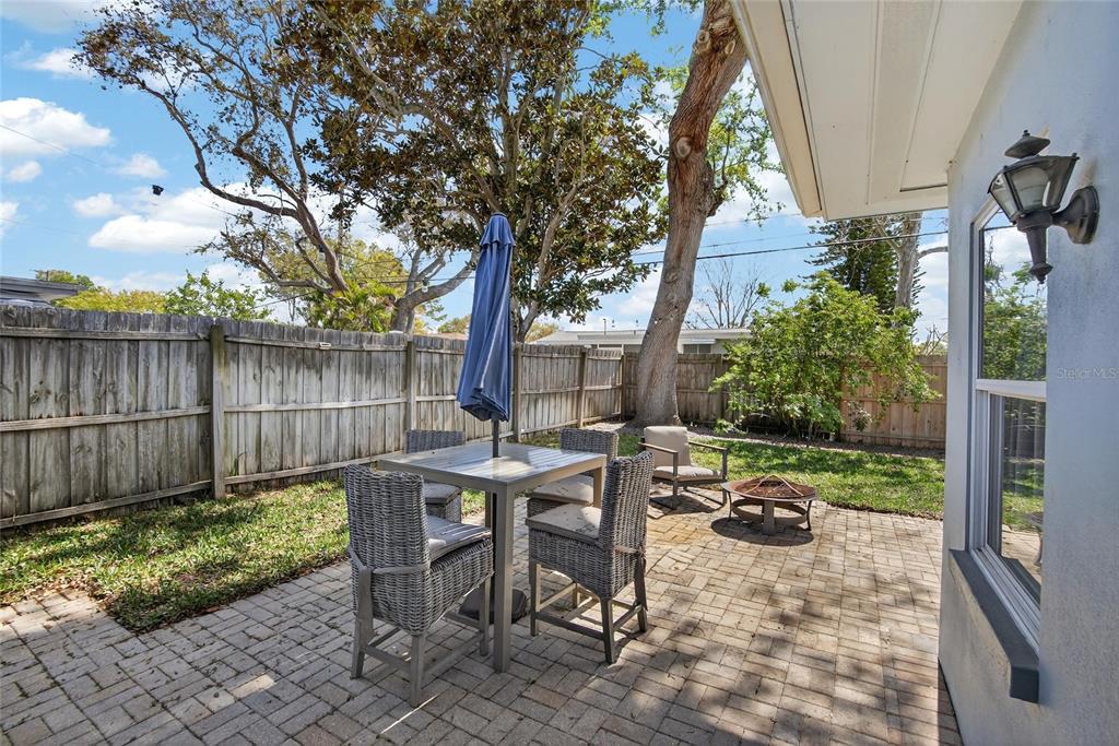 2063 Pine Ridge Drive Clearwater, FL 33763 - Photo 37 of 50