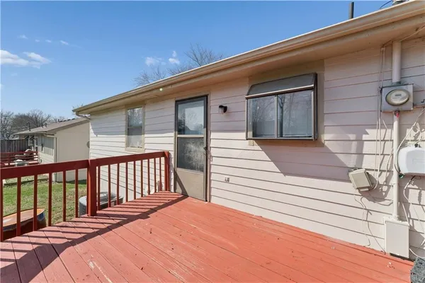 $300,000 | 113-115 Brookridge Drive, Harrisonville, MO 64701