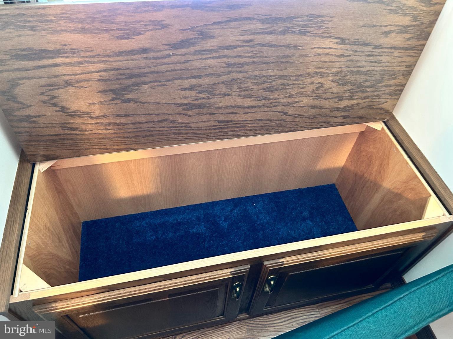 121 Berry Road Andreas, PA 18211 - Photo 25 of 31 Storage under window seat in bedroom