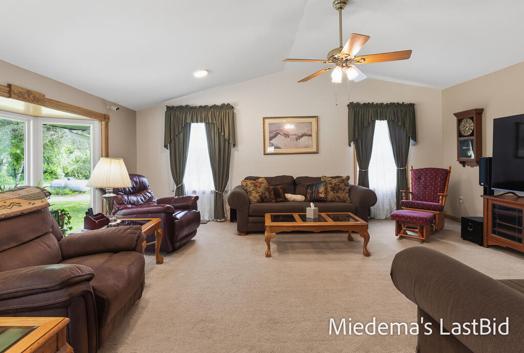 12915 Cassidy Road Bellevue, MI 49021 - Photo 72 of 128 12915CassidyRd-75LoRes