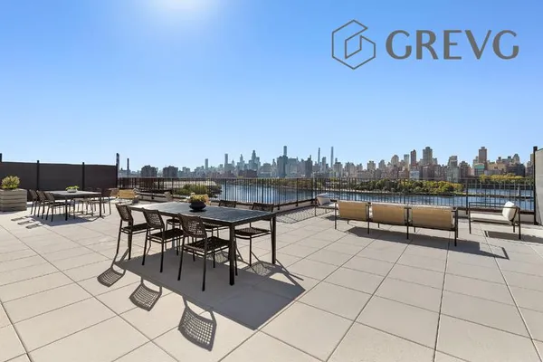 $3,575 | 30-55 Vernon Boulevard, Unit 5N | Astoria