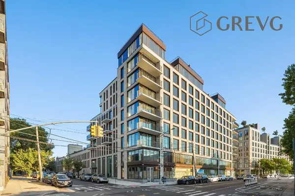 $3,575 | 30-55 Vernon Boulevard, Unit 5N | Astoria