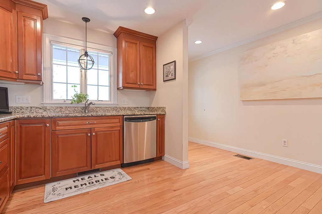 8 Dexter Road, Unit 8 Foxboro, MA 02035 - Photo 8 of 42 Gallery Image 8
